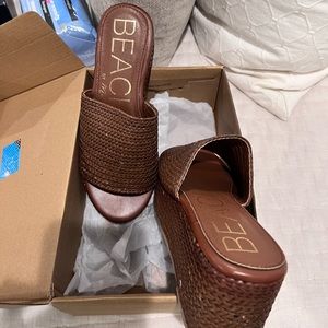 Brand new Brown Peony Sandals by Matisse